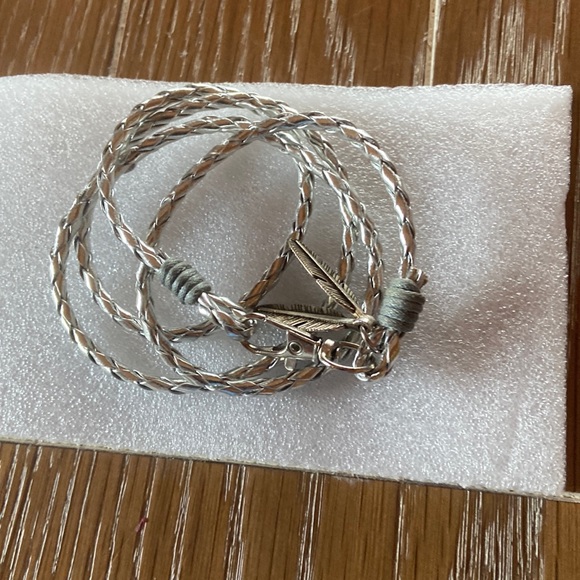 Anklet - Picture 1 of 2